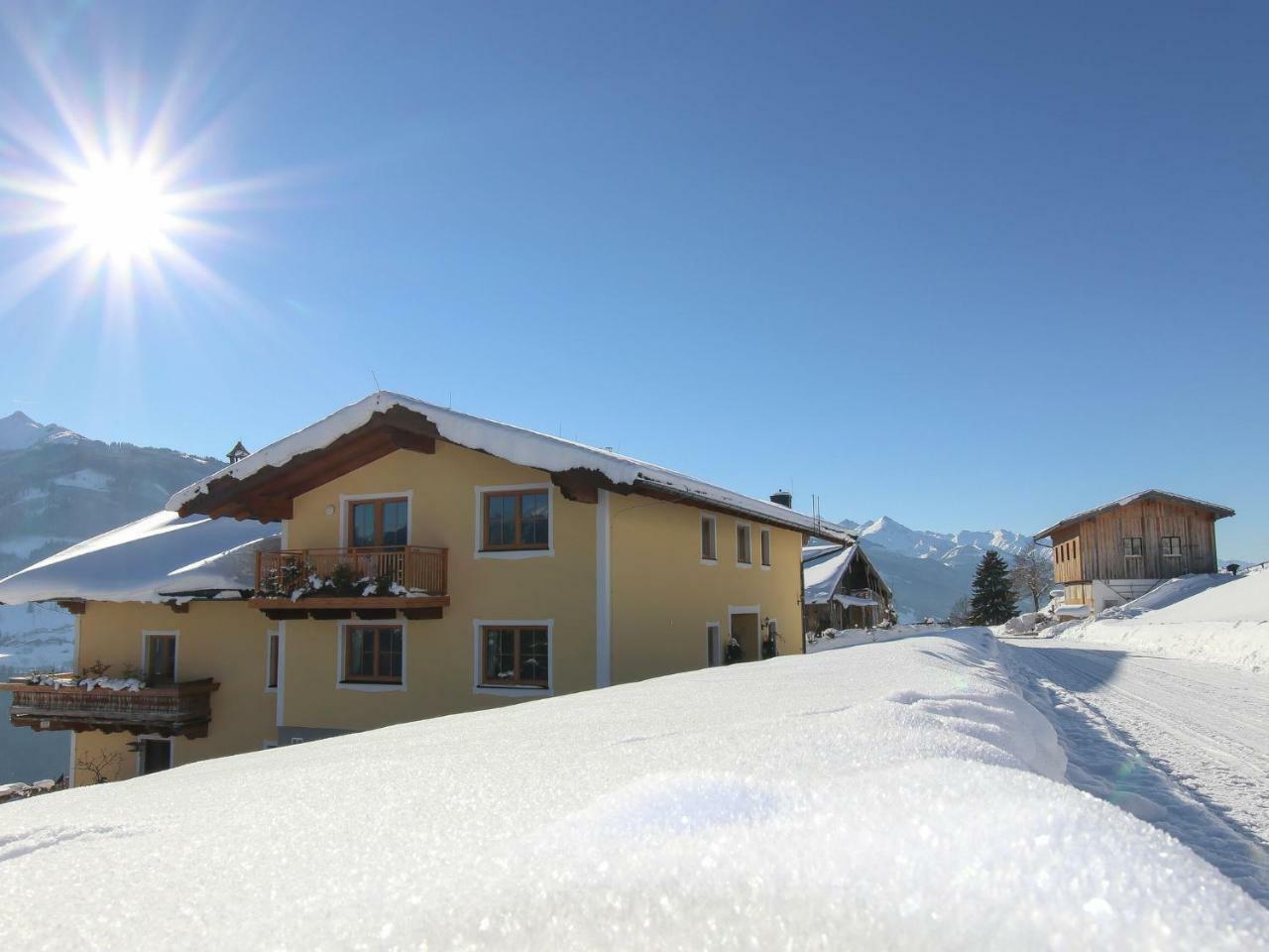 Cosy Holiday Flat In A Farmhouse Taxenbach Exterior photo